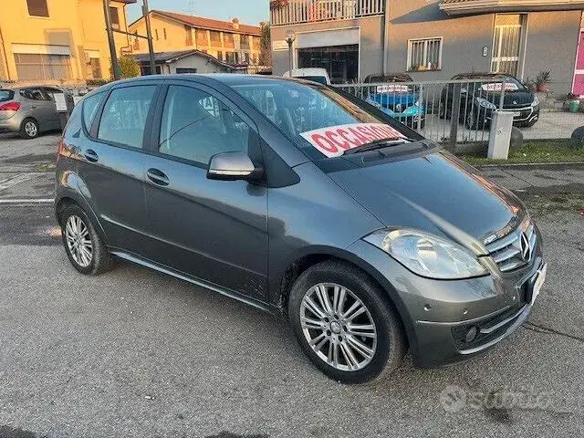 Mercedes-Benz A 2010 photo 5