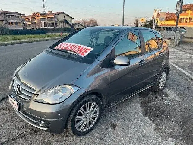 Mercedes-Benz A