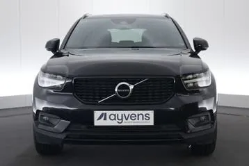 Volvo Xc40 2021 photo 2