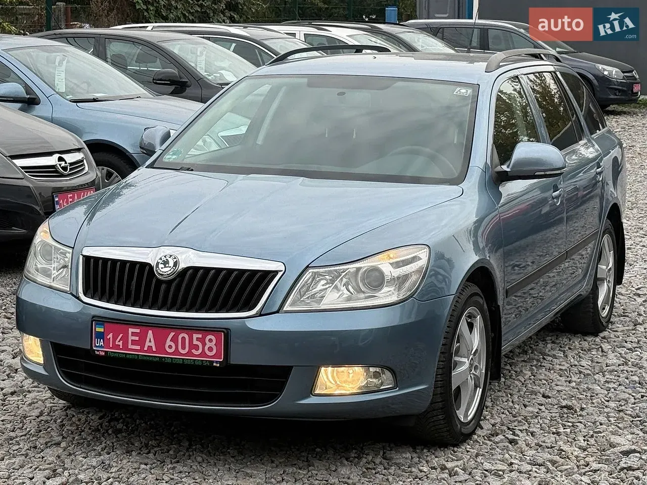 Skoda Octavia 2010 photo 4