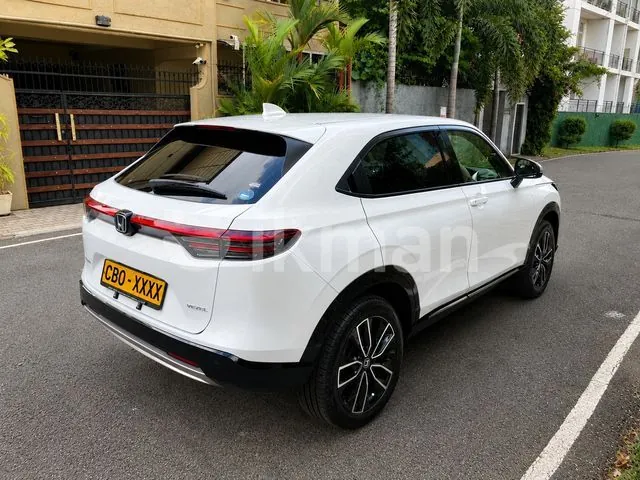 Honda Vezel 2025 photo 2