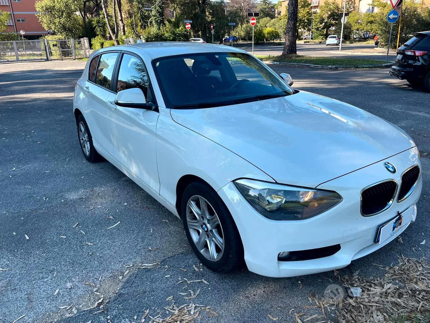 BMW 114 2014 photo 2