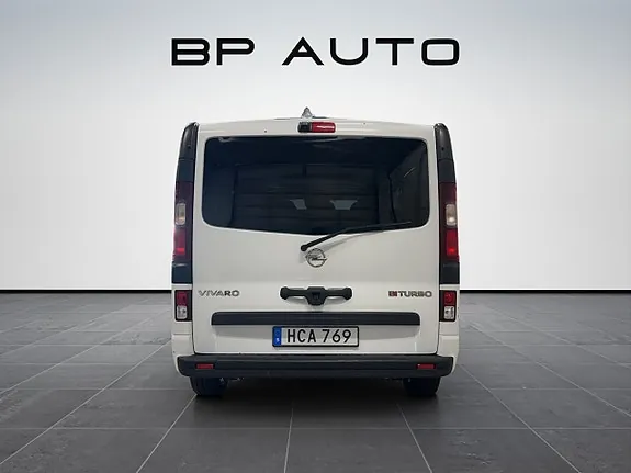 Opel Vivaro 2015 photo 4