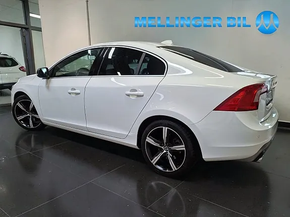 Volvo S60 2017 photo 4