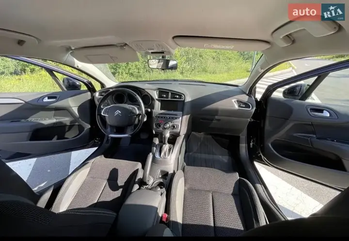 Citroen C4 2016 photo 5
