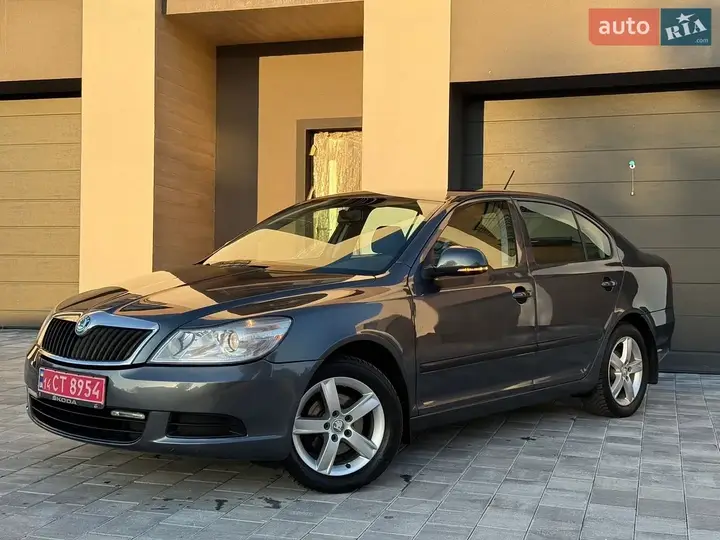 Skoda Octavia 2012 photo 4