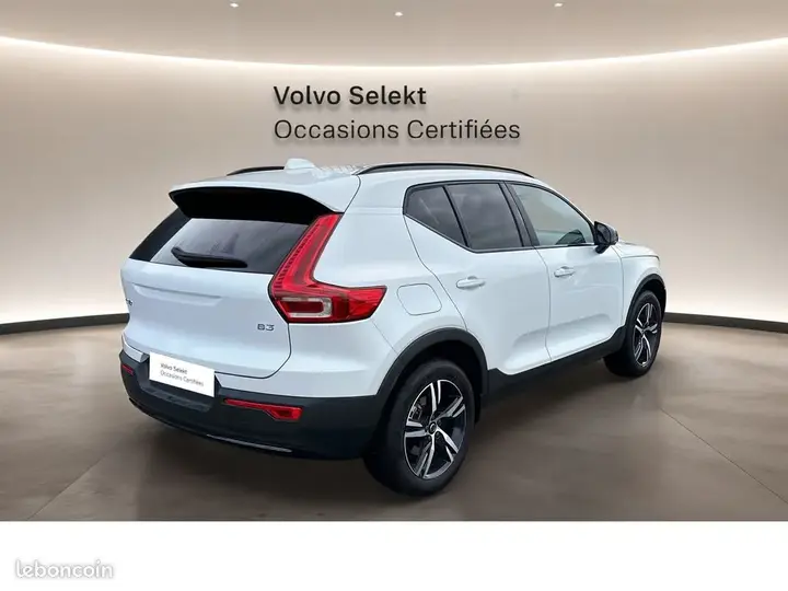 Volvo Xc40 2024 photo 5