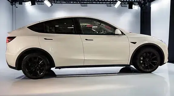 Tesla Model Y 2022 photo 4