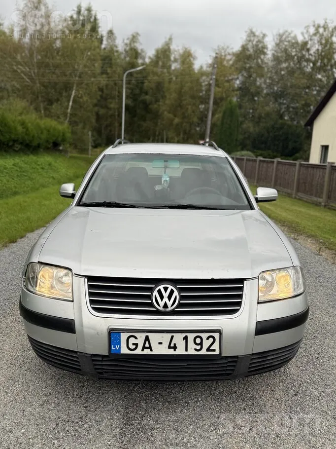 Volkswagen Passat Variant 2001 photo 5