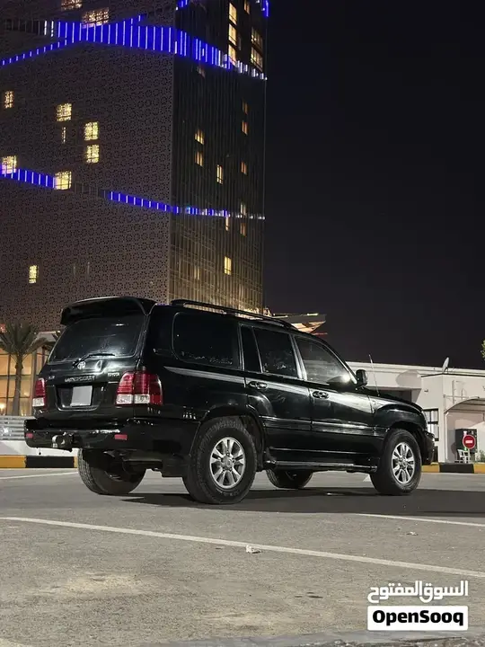 Toyota Land Cruiser 2005 photo 3