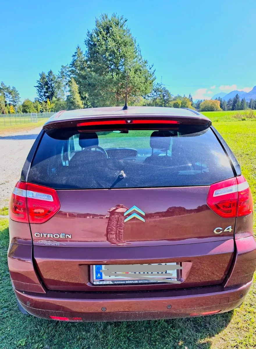 Citroen C4 2008 photo 3