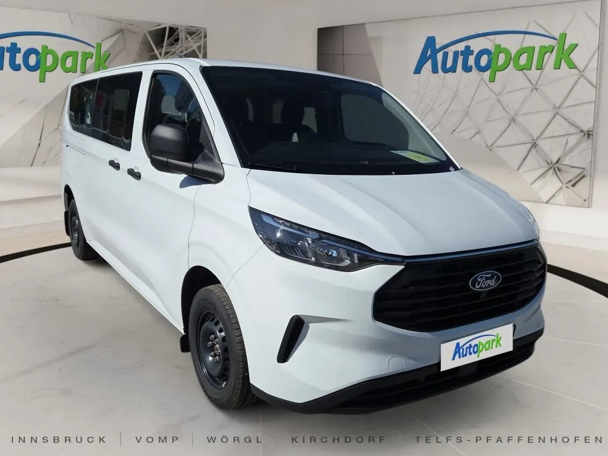 Ford Transit Custom photo 3
