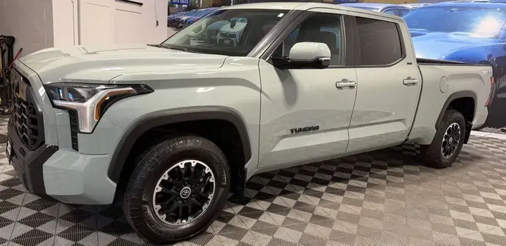Toyota Tundra 2024 photo 2