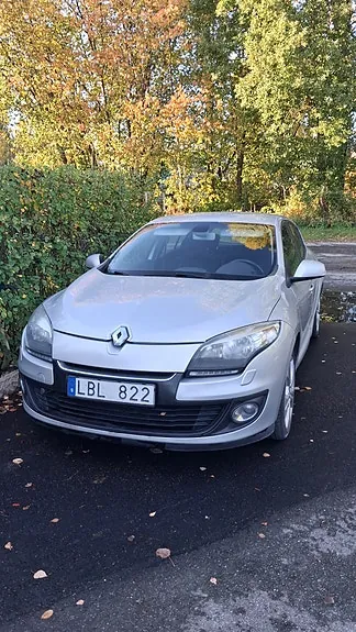 Renault Megane Iii 2012 photo 2