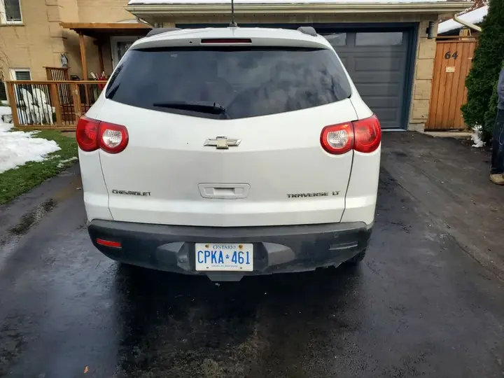 Chevrolet Traverse 2010 photo 3