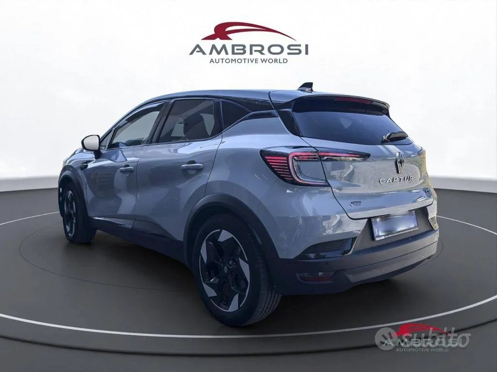 Renault Captur 2024 photo 4
