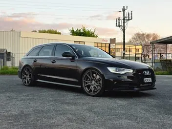 Audi S6 2013 photo 2