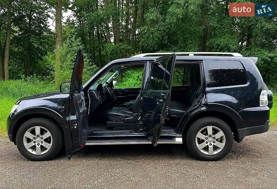 Mitsubishi Pajero 2008 photo 5