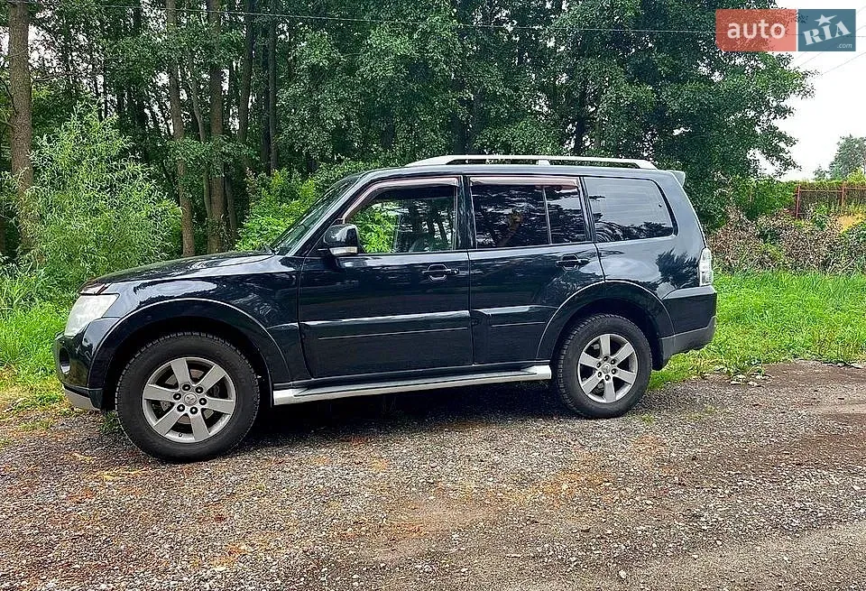 Mitsubishi Pajero 2008 photo 3