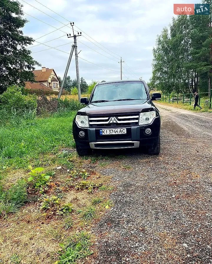 Mitsubishi Pajero 2008 photo 4