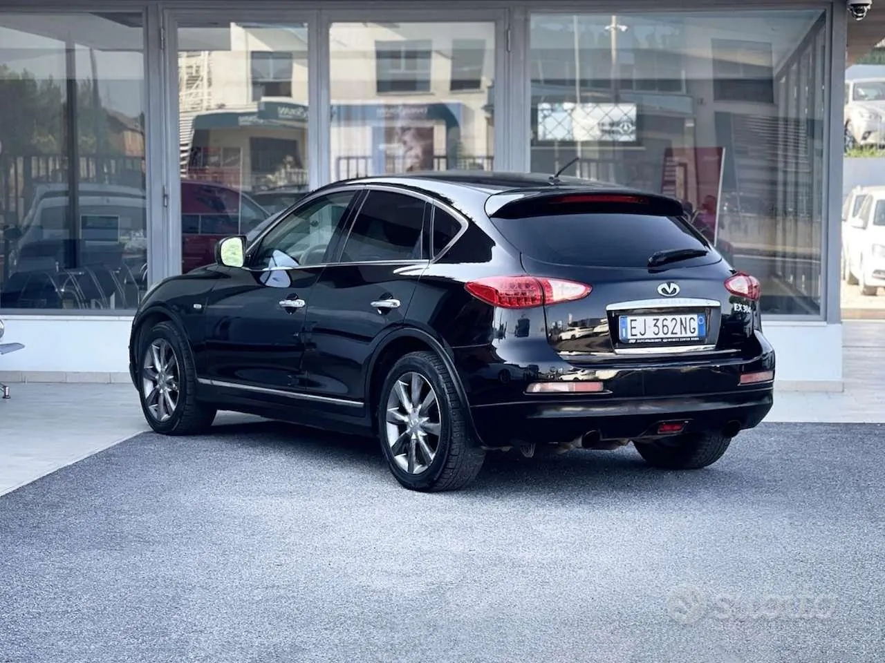 Infiniti Qx50 2011 photo 4