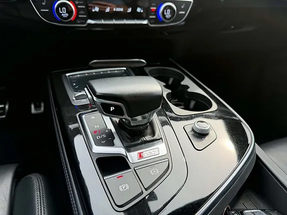 Audi Sq7 2018 photo 5
