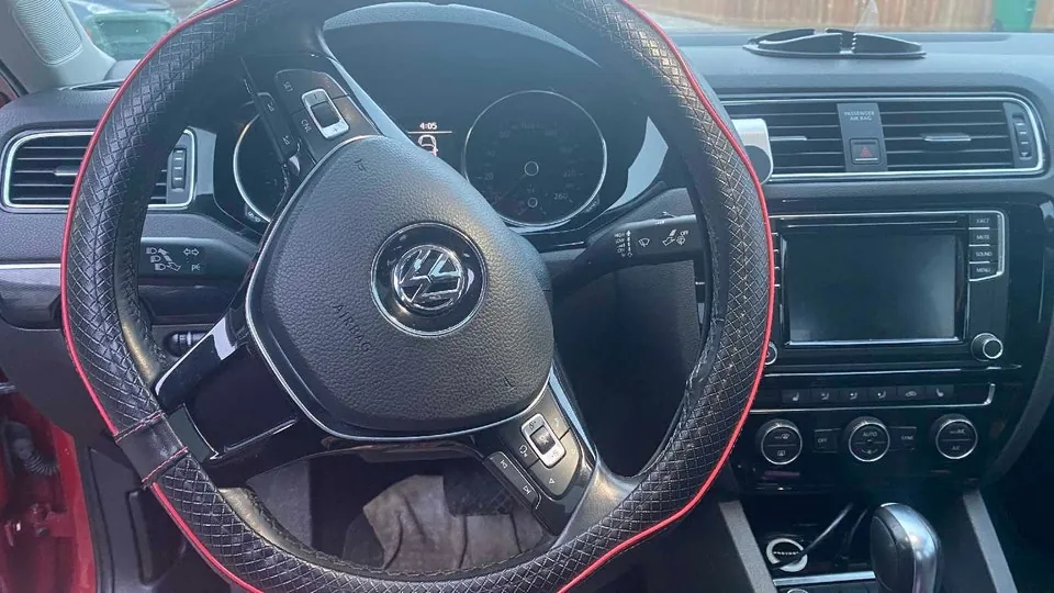 Volkswagen Jetta 2017 photo 3