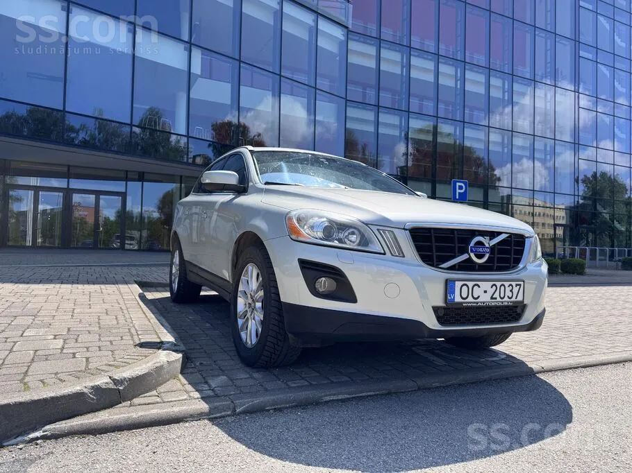 Volvo Xc 60 2010 photo 2