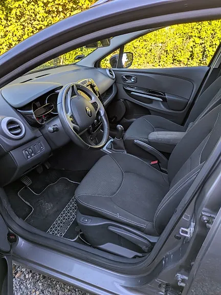 Renault Clio Iv 2013 photo 4