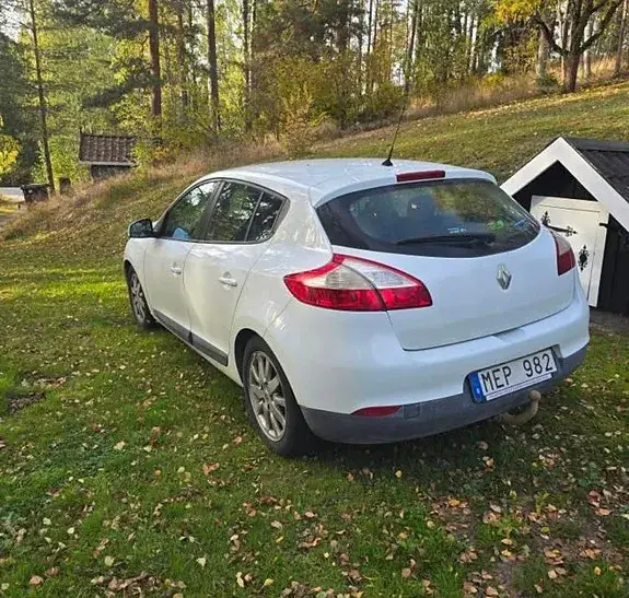Renault Megane Iii 2012 photo 2