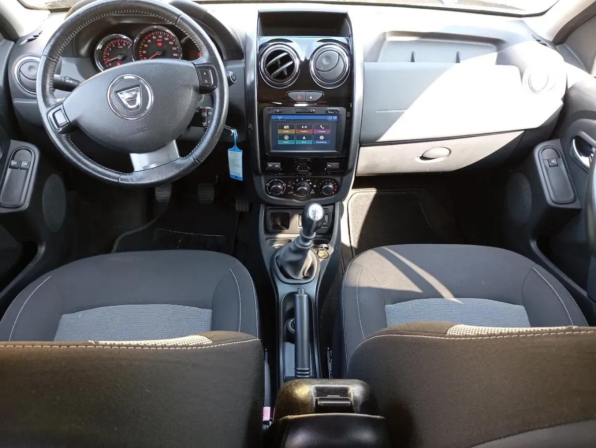 Dacia Duster 2017 photo 3