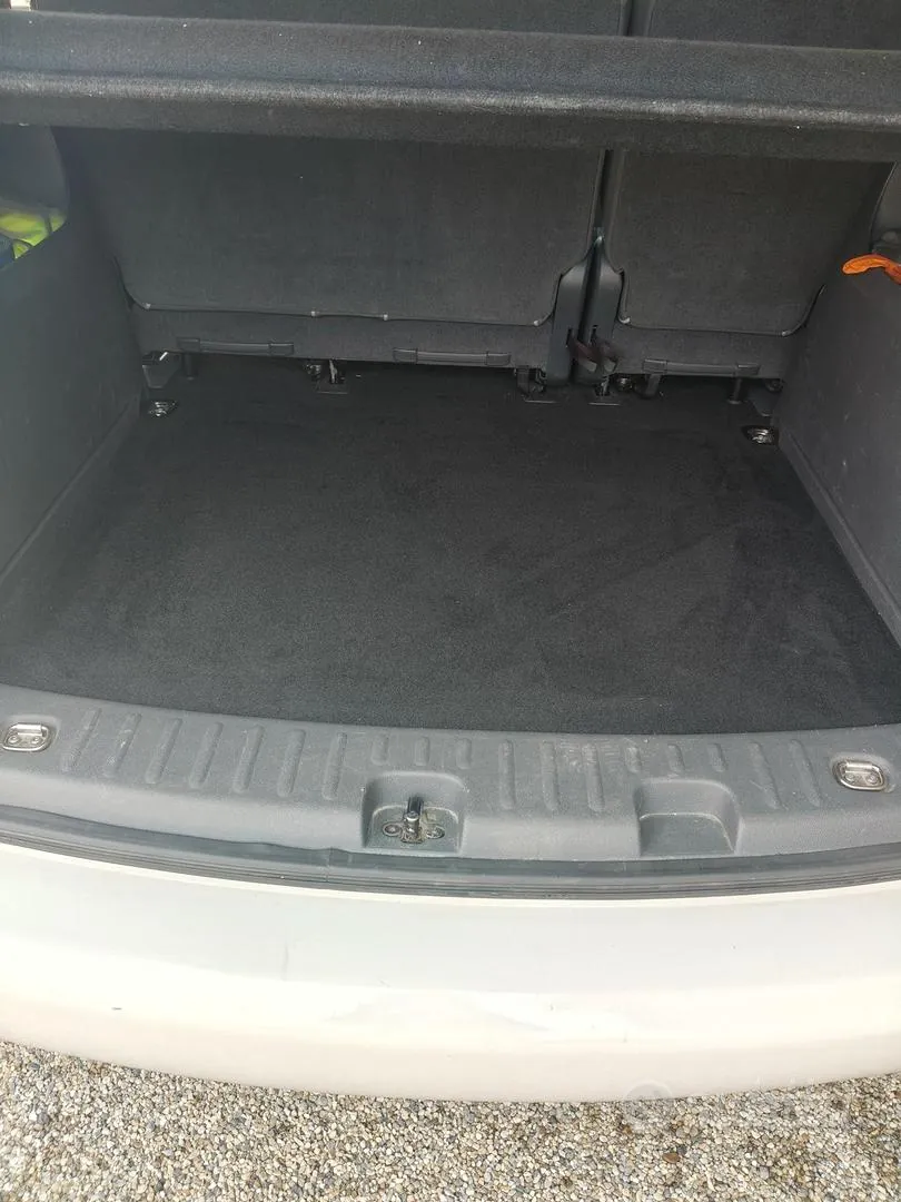 Volkswagen Caddy 2011 photo 4