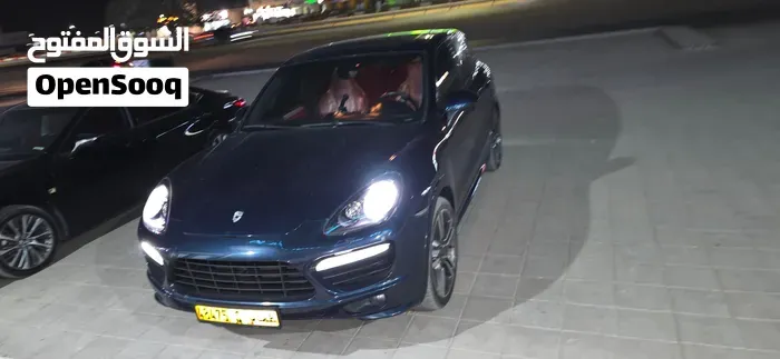 Porsche Cayenne Gts 2014 photo 2