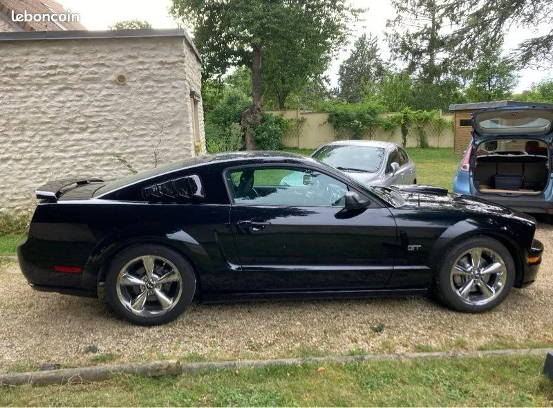 Ford Mustang 2005 photo 3