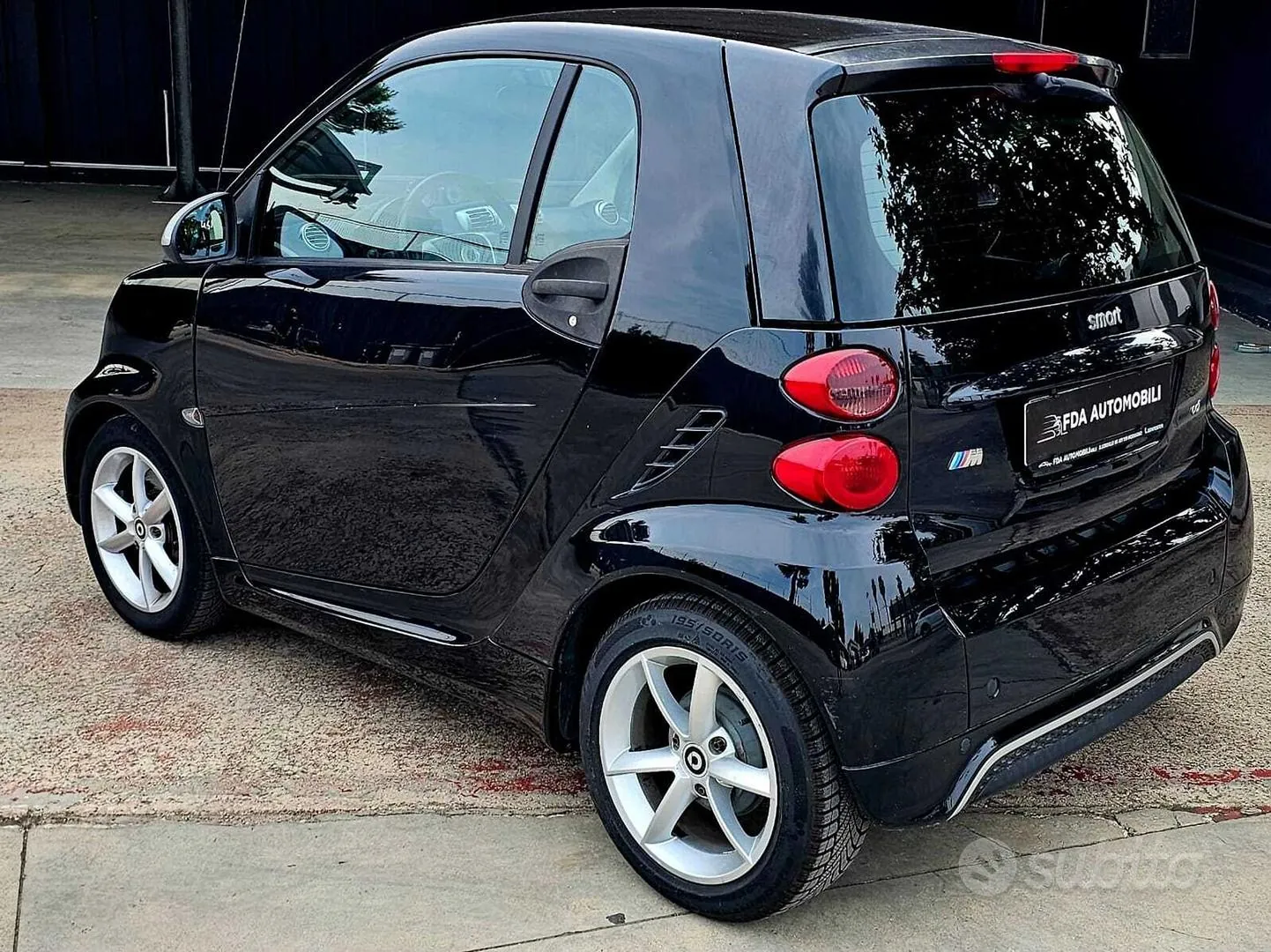 Smart Fortwo 2012 photo 4