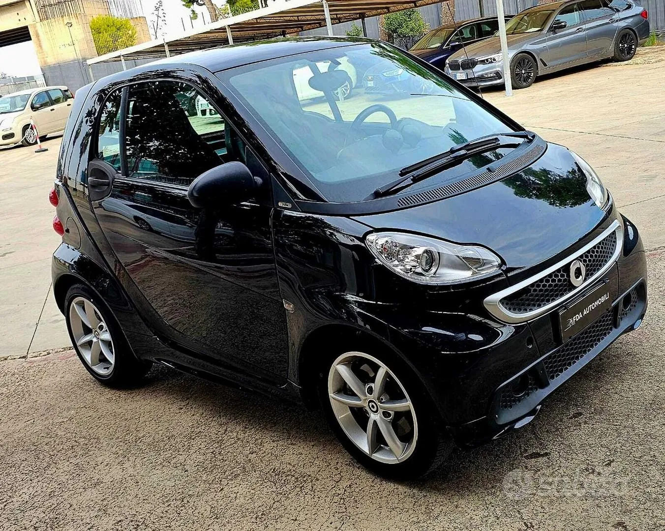 Smart Fortwo 2012 photo 2