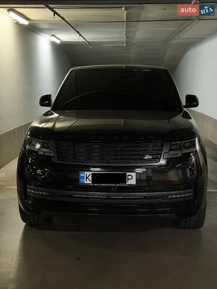 Land Rover Range Rover 2024 photo 3