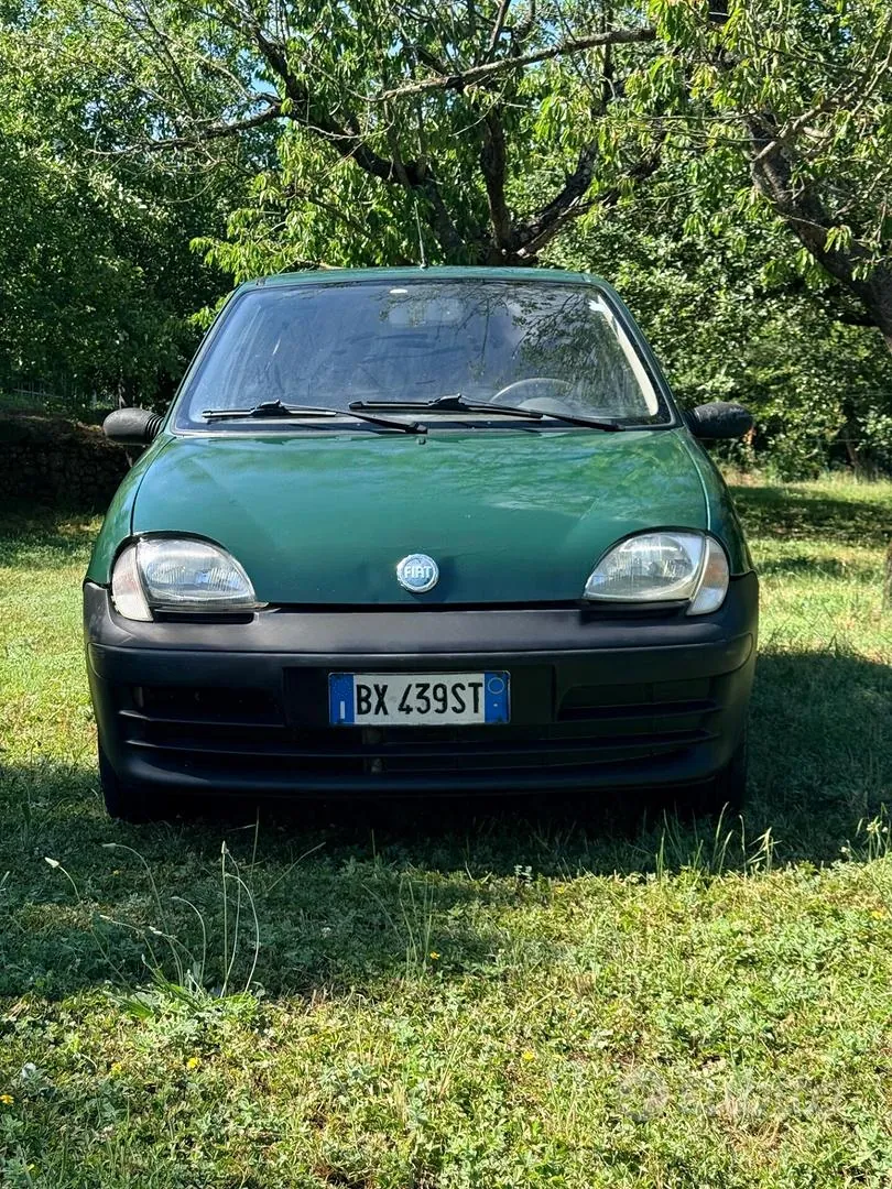 Fiat Seicento 2001 photo 2
