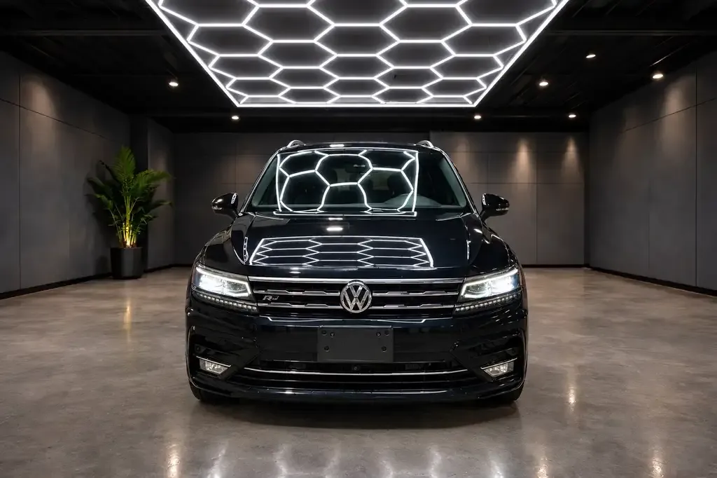 Volkswagen Tiguan 2021 photo 2