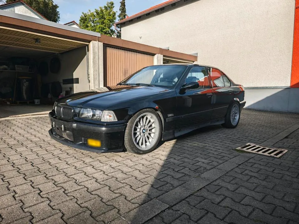 BMW E36