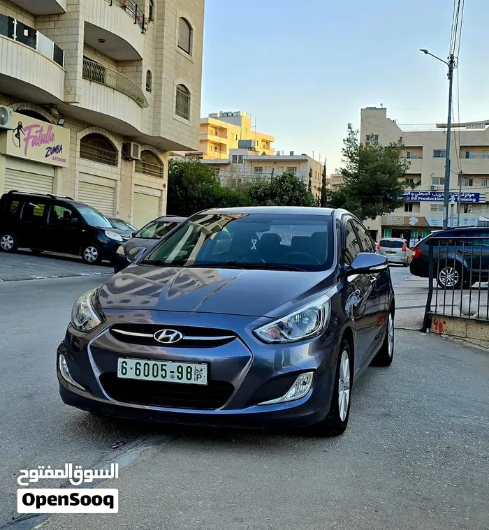 Hyundai Accent 2014 photo 2