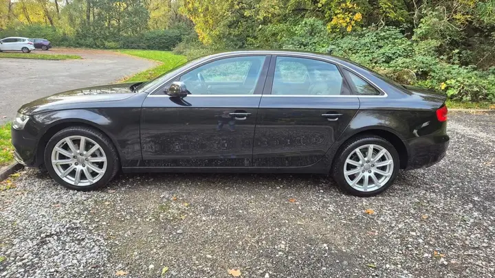 Audi A4 2014 photo 4