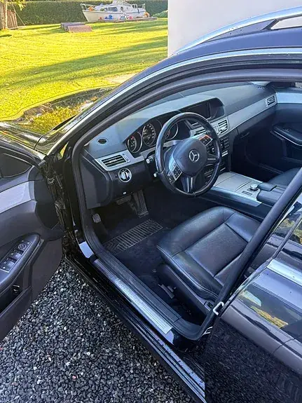 Mercedes-Benz E 200 2014 photo 4