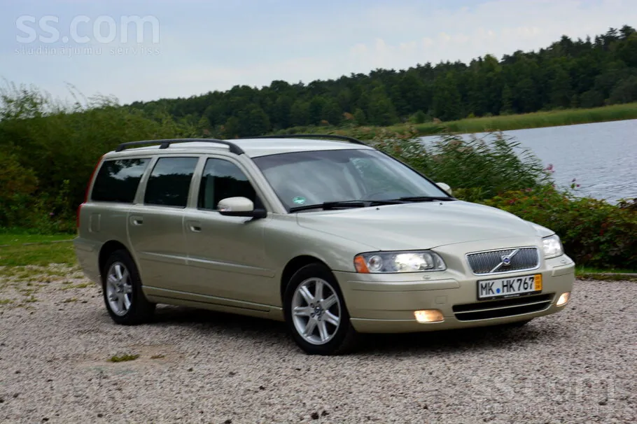 Volvo V70 2006 photo 4