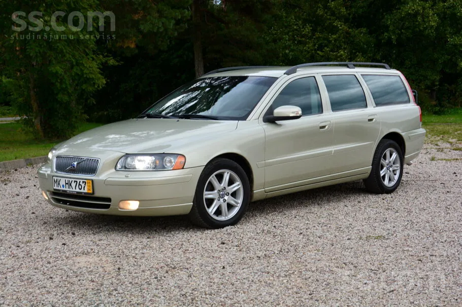 Volvo V70 2006 photo 2