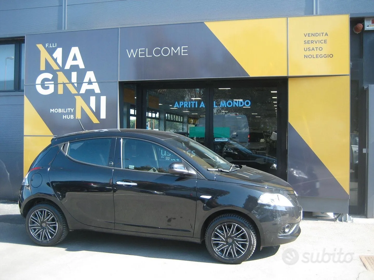Lancia Ypsilon