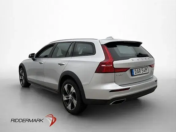 Volvo V60 Cross Country 2022 photo 5