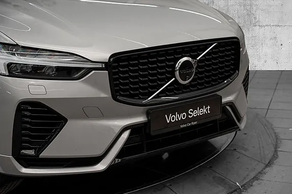 Volvo Xc60 2024 photo 2