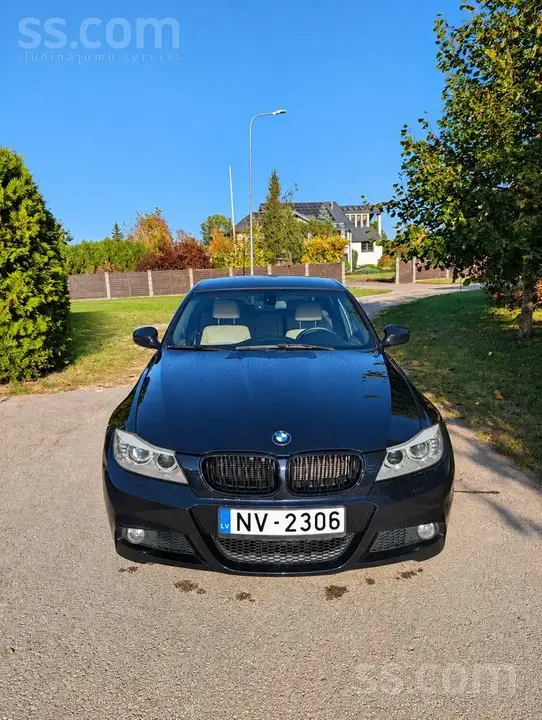BMW 325I