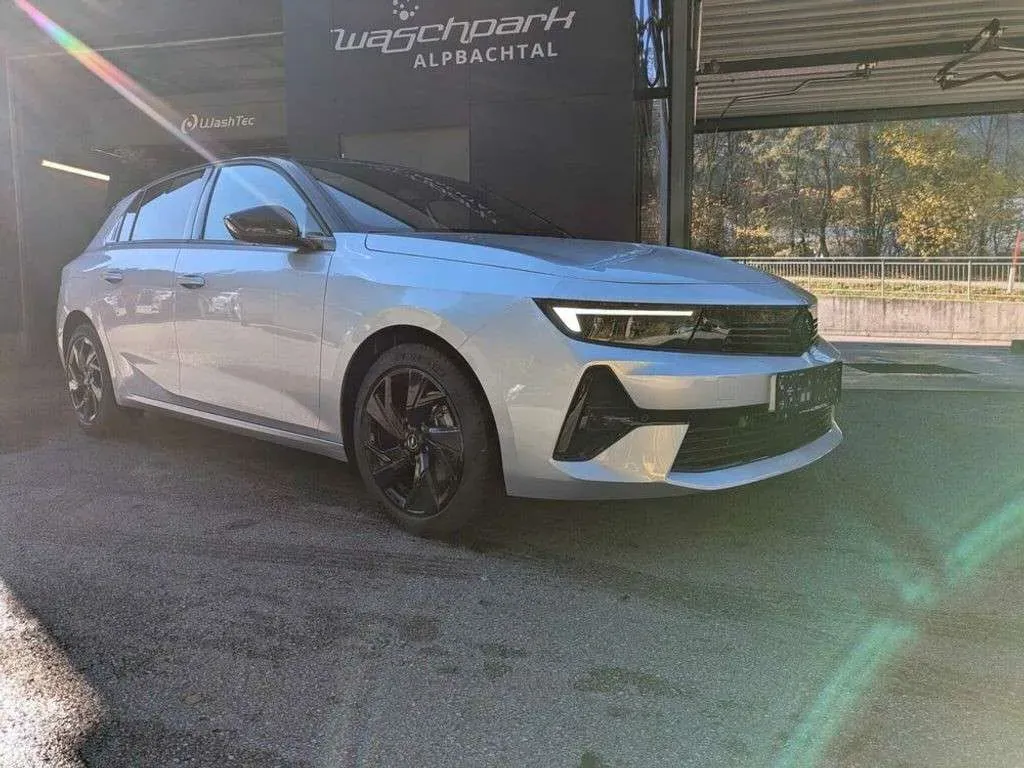 Opel Astra 2025 photo 2